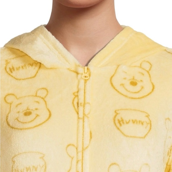 Disney Winnie the Pooh Yellow Hooded Sleepwear with Red Accents - Picture 4 of 13
